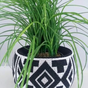 Flower pot